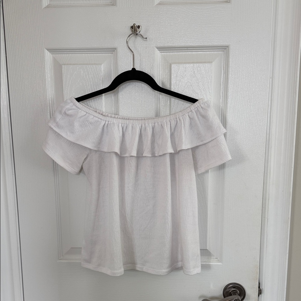 LOFT White Ruffle Top - Picture 1 of 4